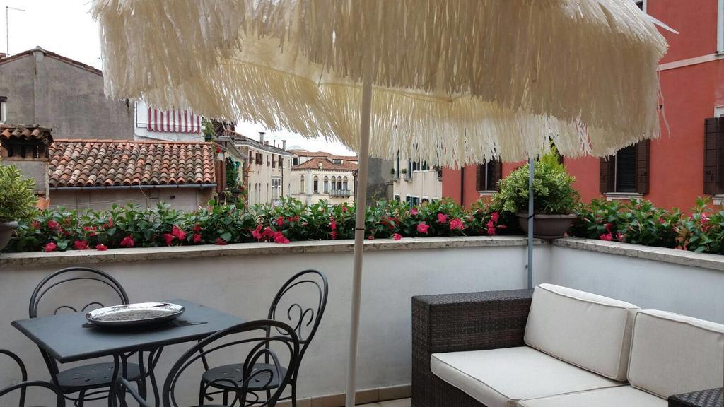 Savoia & Jolanda Apartments 2 Venice Luaran gambar